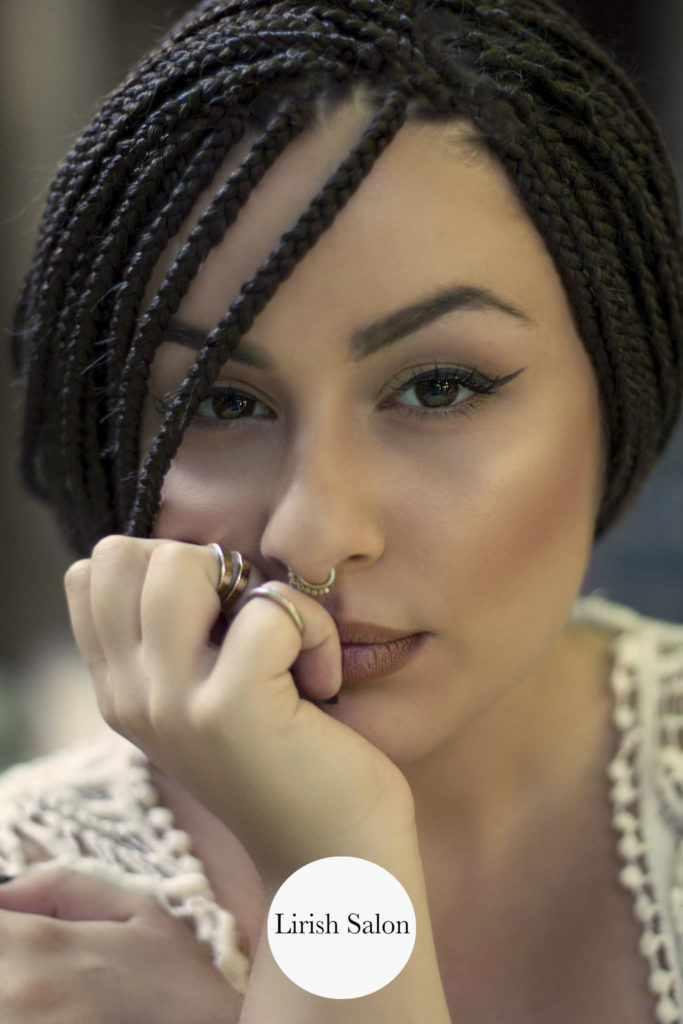 Trenzas africanas sueltas castaño oscuro servicio a domicilio